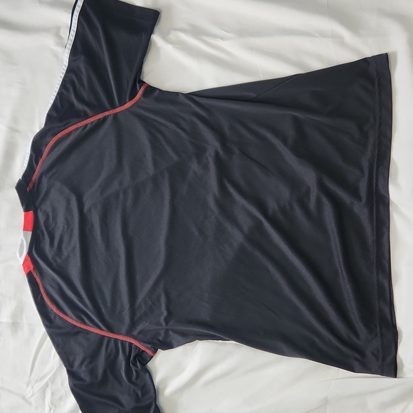 Adidas training Jersey (L) - Picture 3 of 3